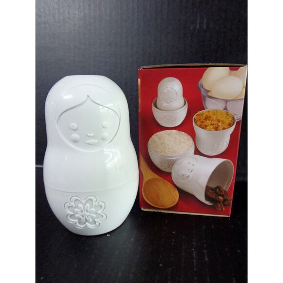 Stacking Doll Measuring Cups Set 3 Matryoshka Kitchen Baking White Melamine Box - Picture 8 of 11